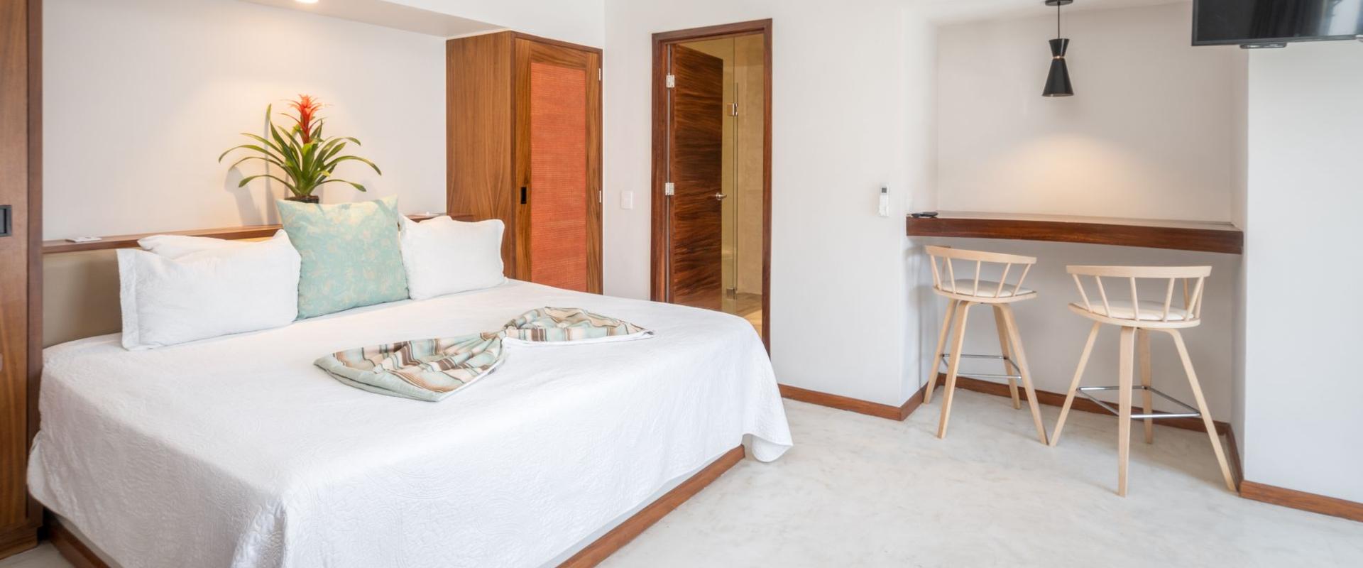 Hotel Eloisa Puerto Vallarta   Hotel Eloisa Puerto Vallarta
